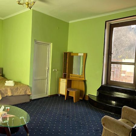 Greenwood Hotel Дилижан Экстерьер фото