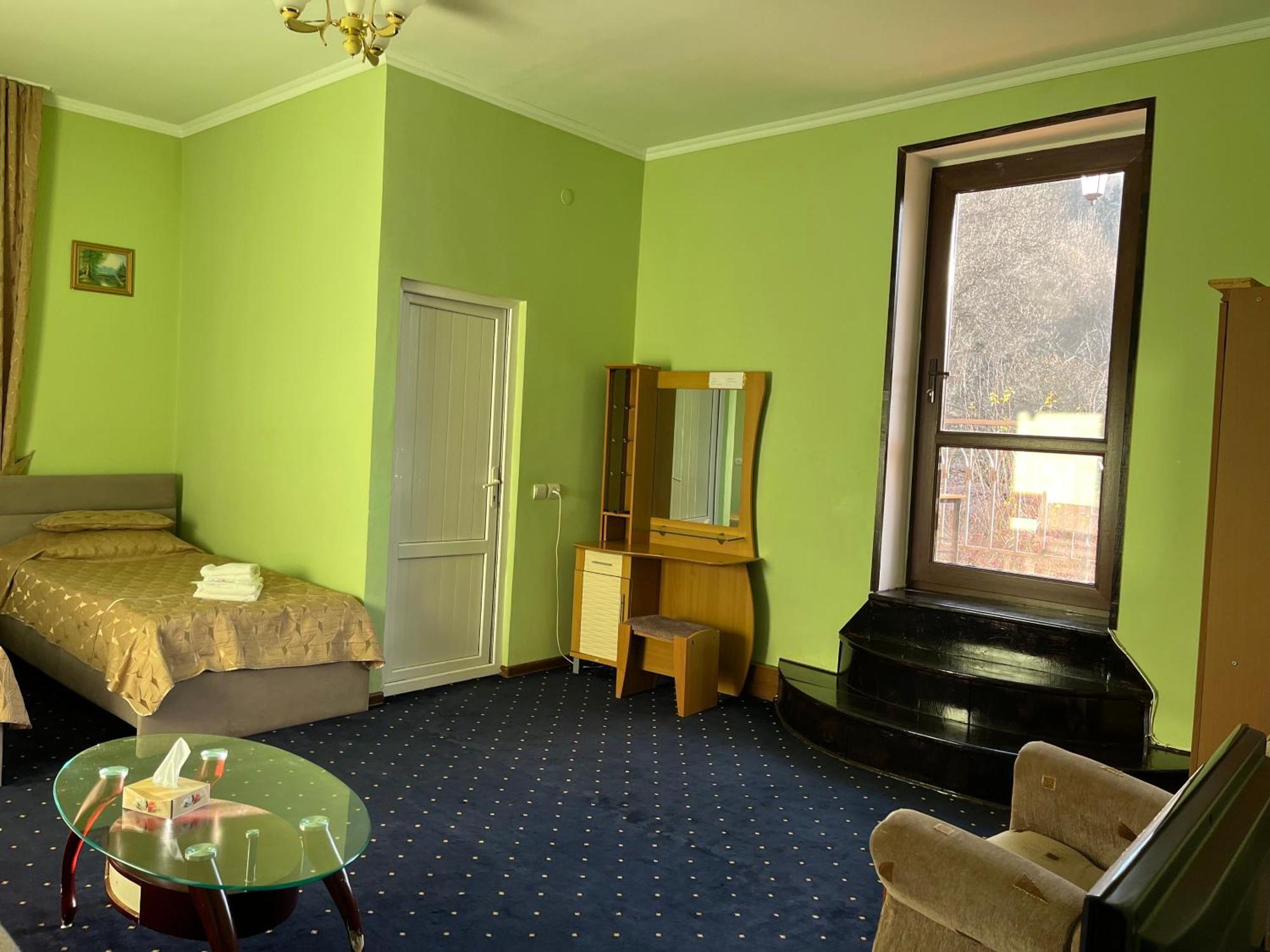 Greenwood Hotel Дилижан Экстерьер фото