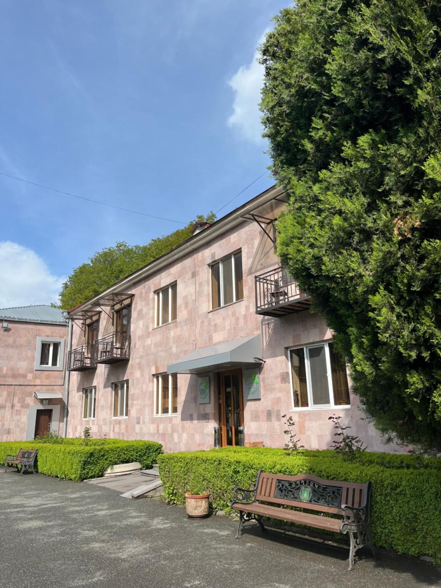 Greenwood Hotel Дилижан Экстерьер фото