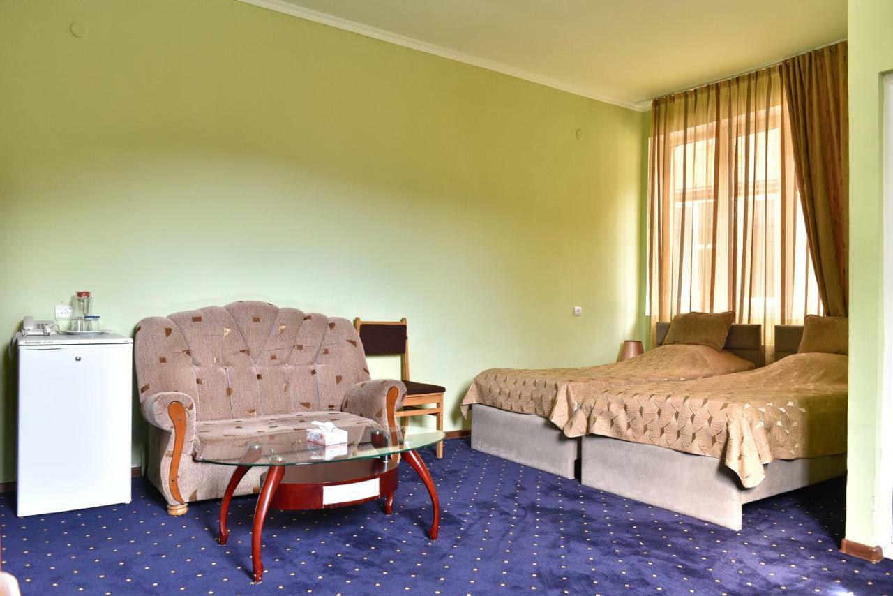 Greenwood Hotel Дилижан Экстерьер фото