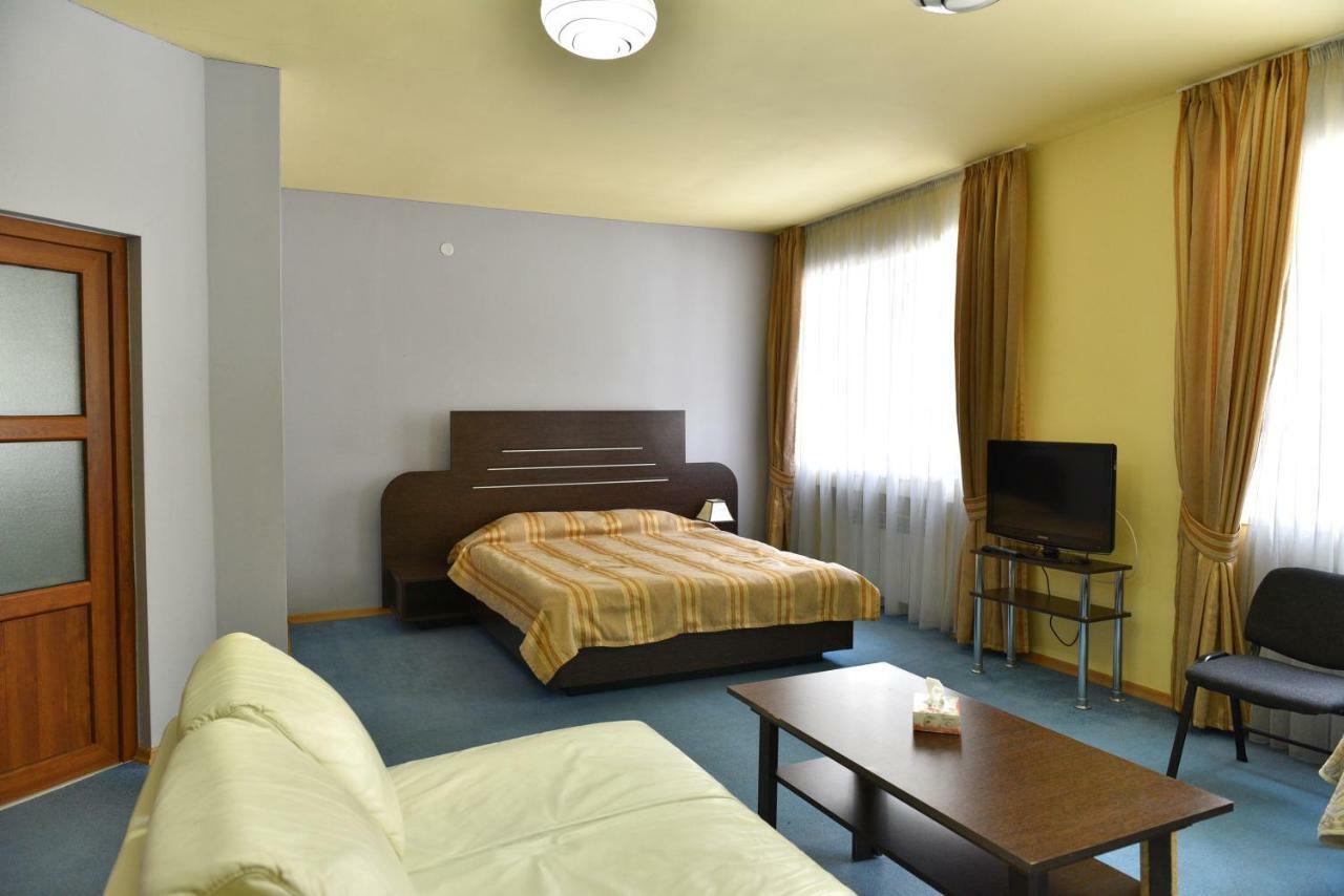 Greenwood Hotel Дилижан Экстерьер фото