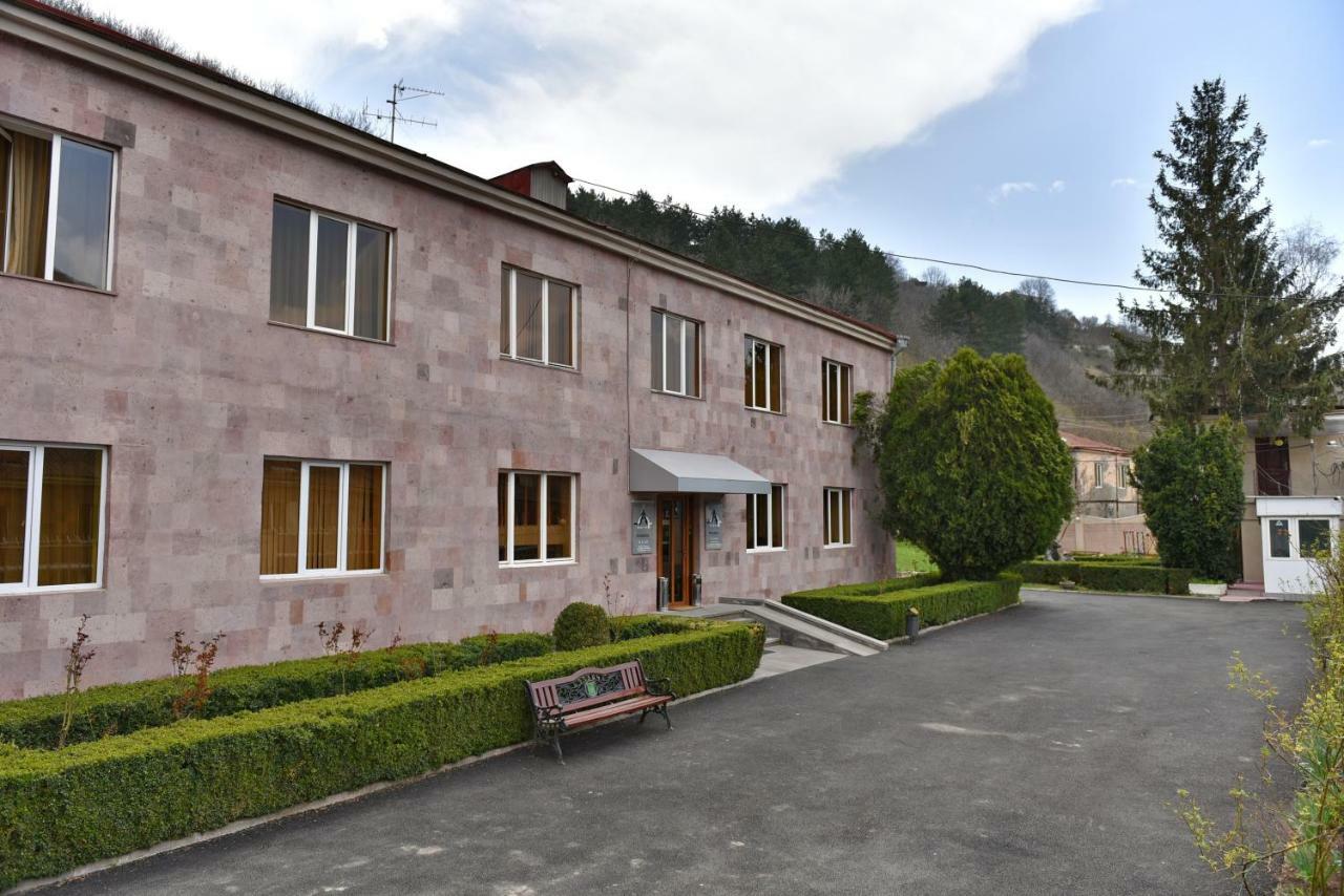 Greenwood Hotel Дилижан Экстерьер фото